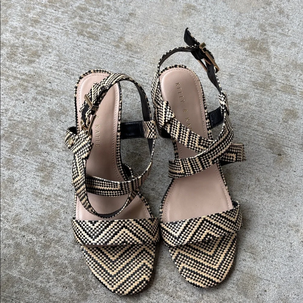 Kelly & Katie Frannie woven block heel sandals